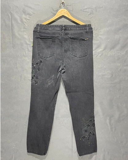 Tommy Hilfiger Gray Jeans For Women Medium | ThriftHub.pk