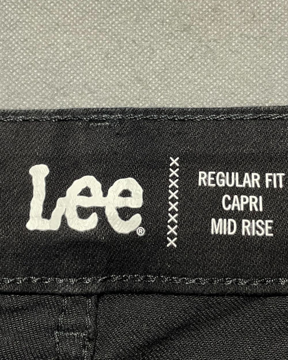 Lee Black Jeans For Women X Large | ThriftHub.pk