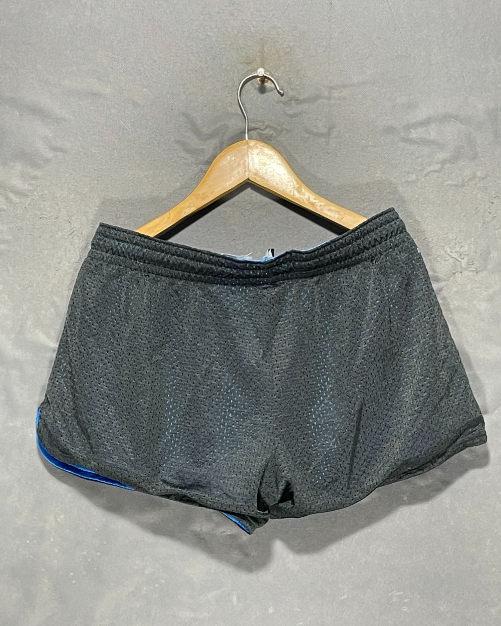 Nike Gray Sport Short For Women L | ThriftHub.pk