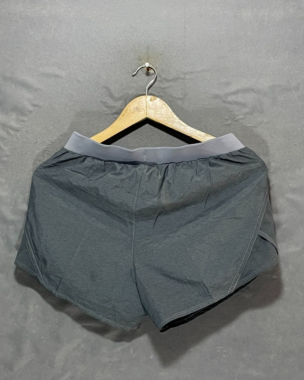 Under Armour Gray Parachute Short For Women L | ThriftHub.pk