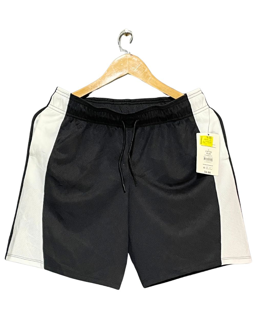 Athletics Works Black Sport Short For Women L | ThriftHub.pk