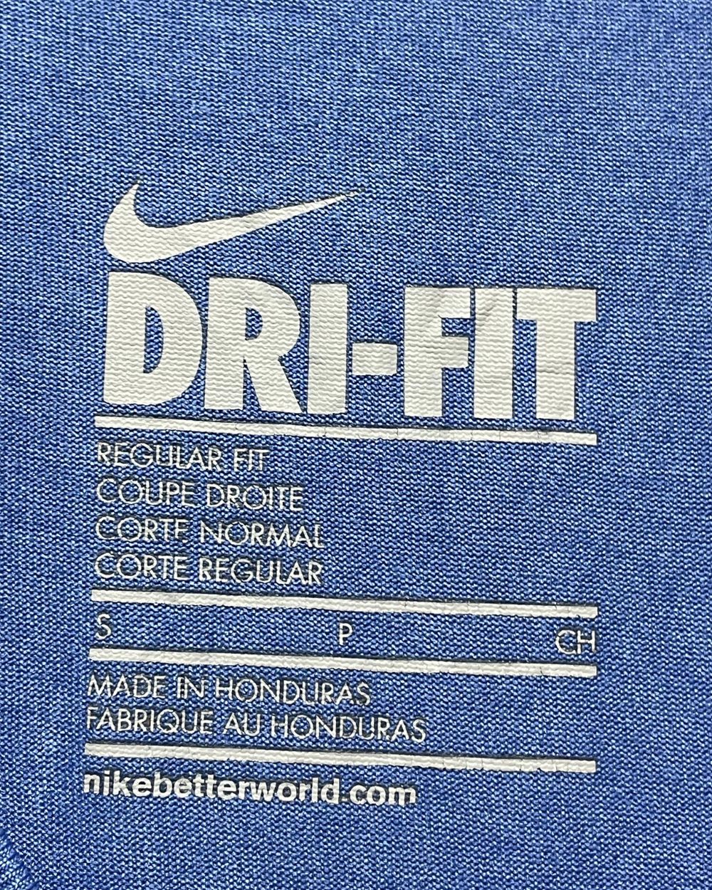 Nike Blue Sport T Shirt For Women Small | ThriftHub.pk