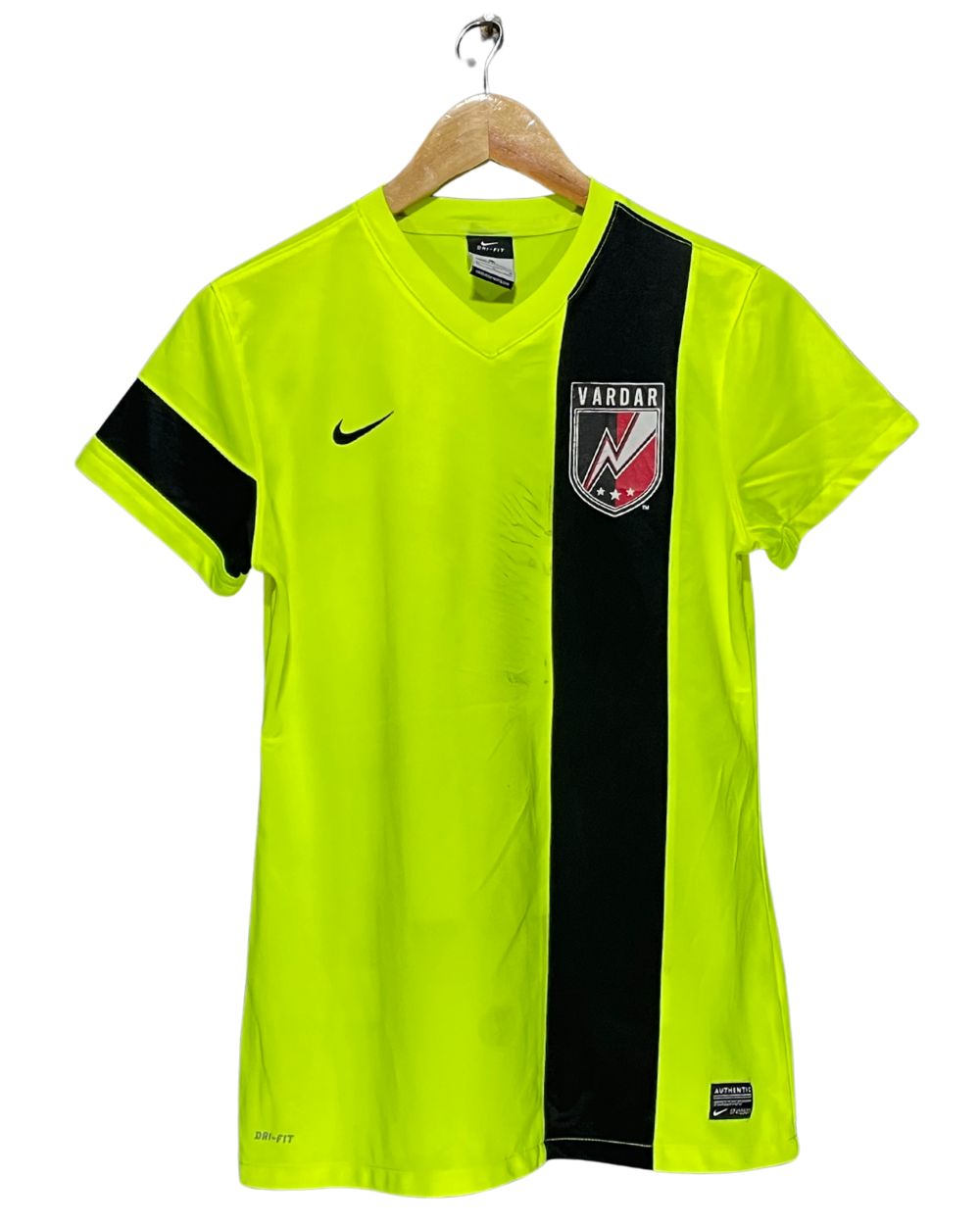 Nike Green Sport T Shirt For Women M | ThriftHub.pk