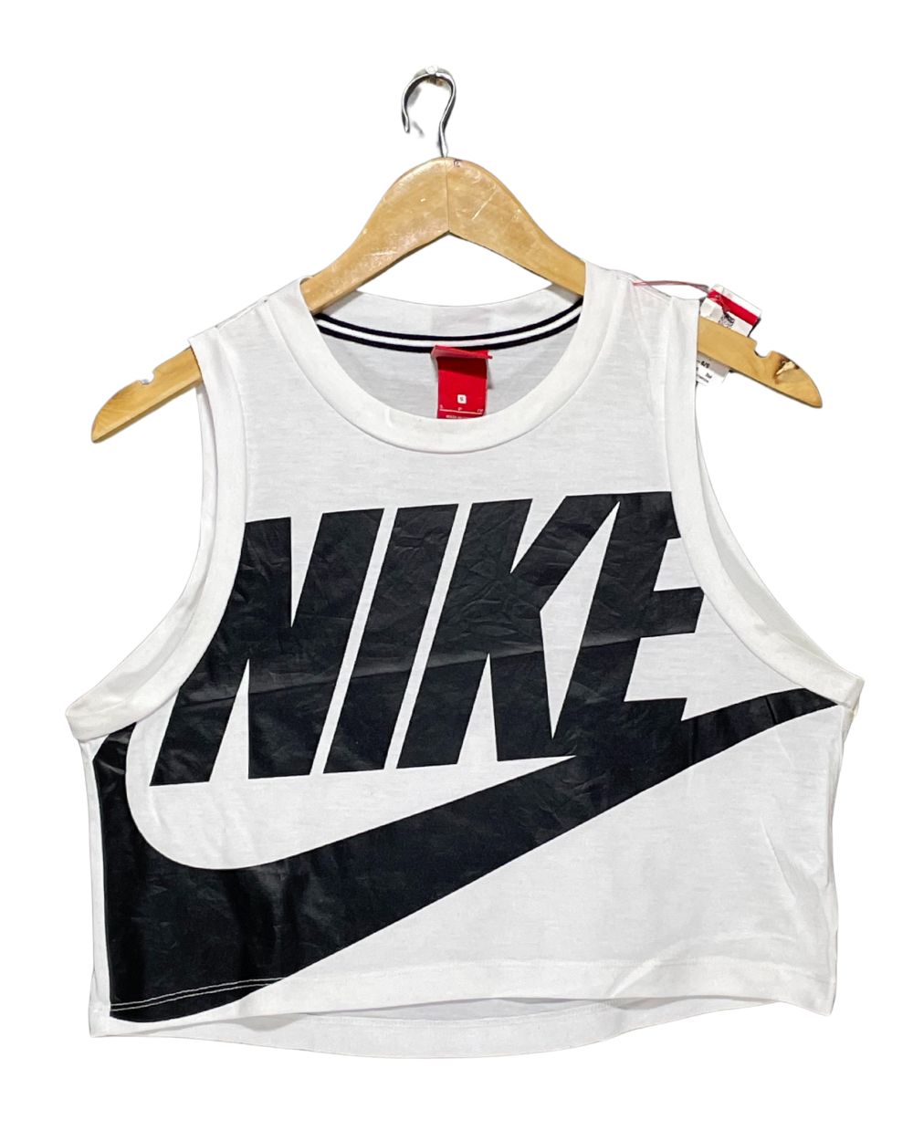 Nike White Sport T Shirt Top For Women Small | ThriftHub.pk