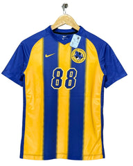 Nike Blue Sport T Shirt For Women L | ThriftHub.pk