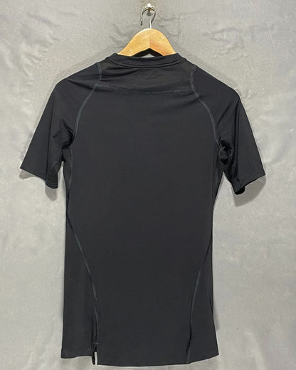 Nike Black Sport T Shirt For Women Small | ThriftHub.pk