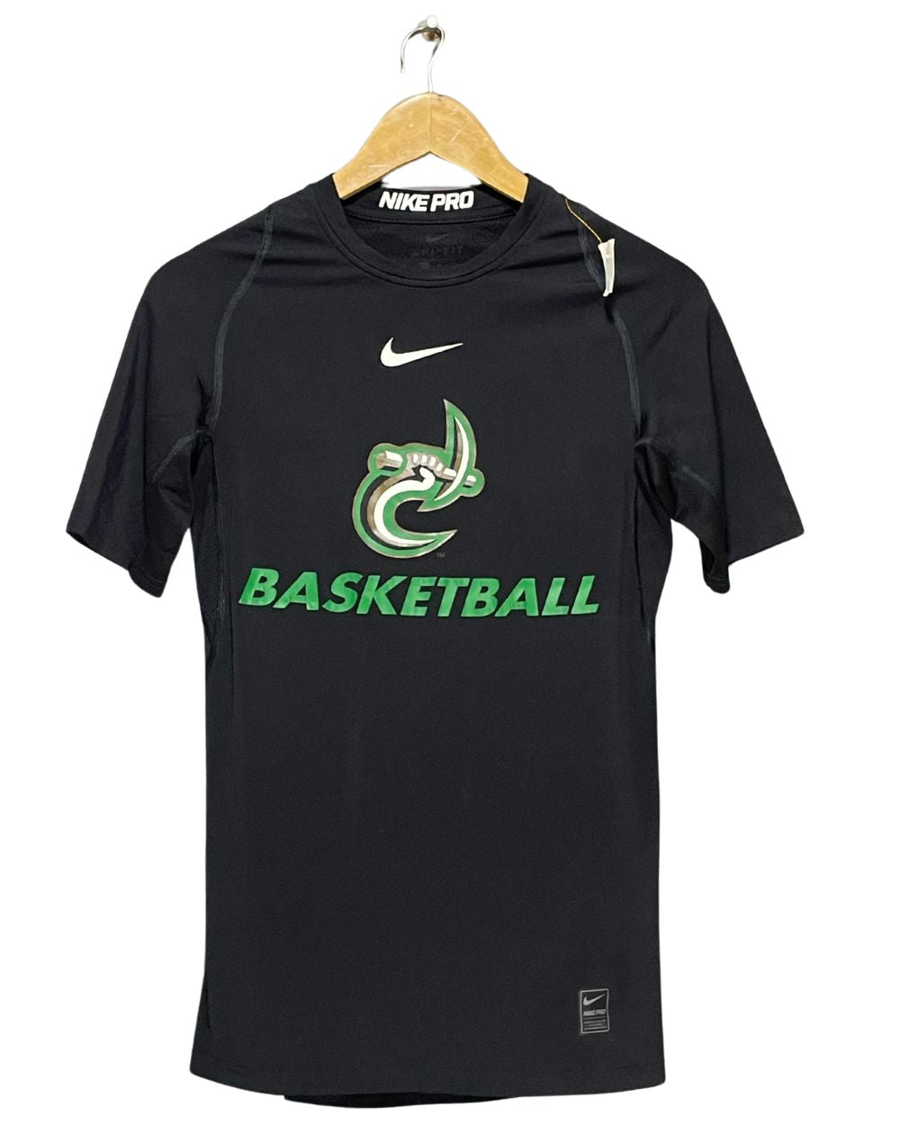 Nike Black Sport T Shirt For Women Small | ThriftHub.pk