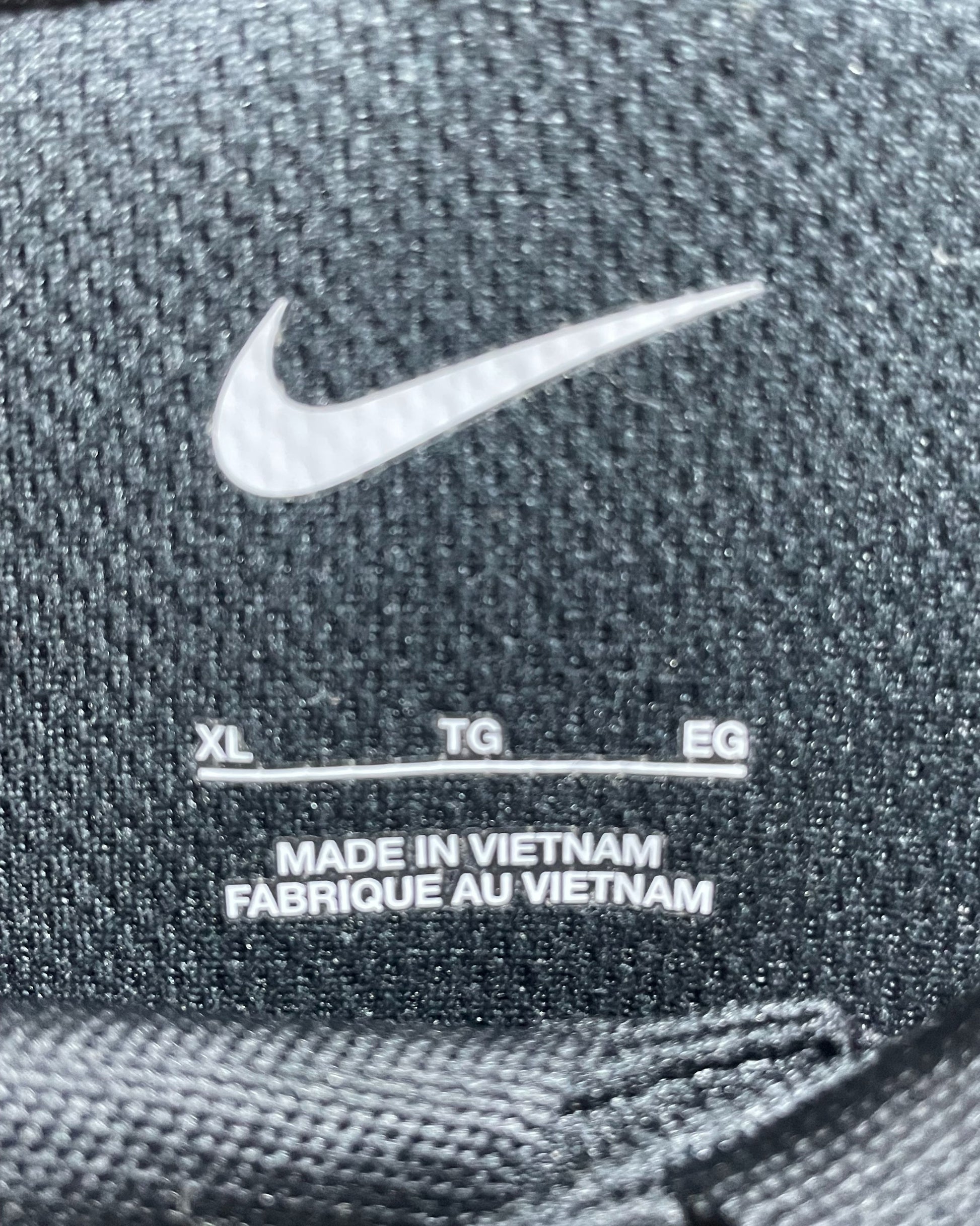 Nike Black Sport Polo T Shirt For Men XL | ThriftHub.pk