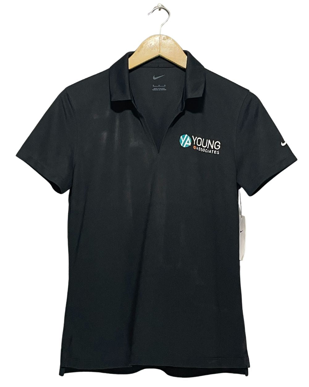 Nike Black Sport Polo T Shirt For Women M | ThriftHub.pk