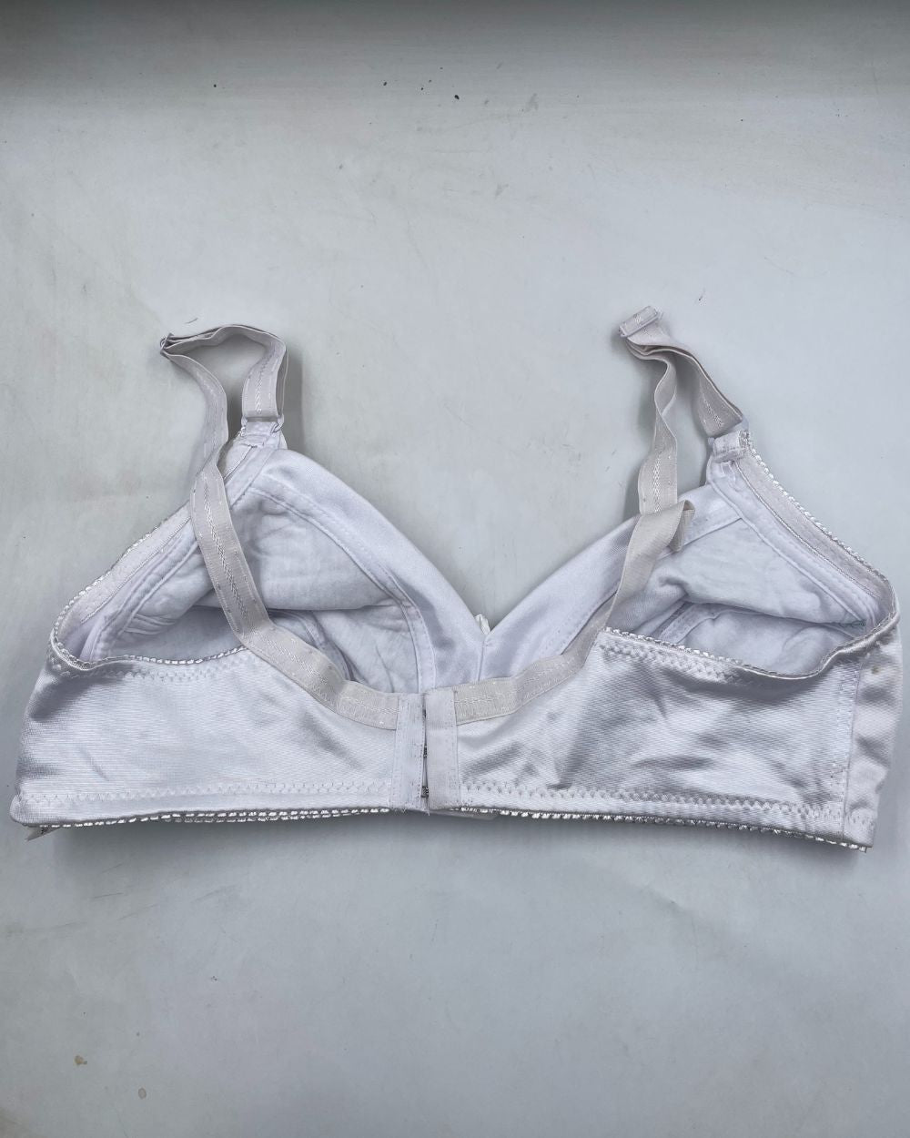 Lacy White Sport Bra For Women X Large