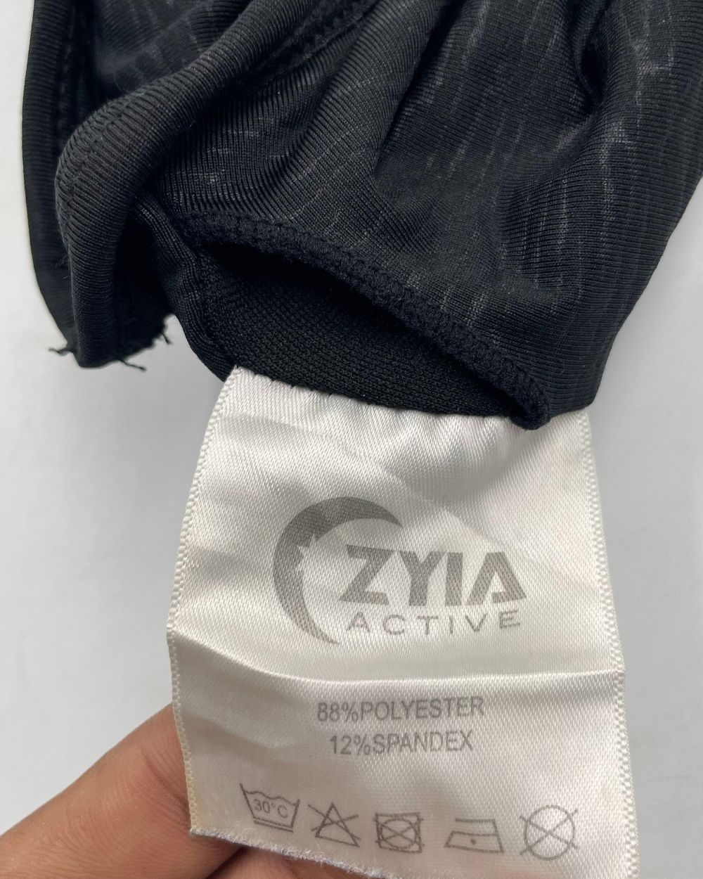 Zyia Black Sport Bra For Women Large