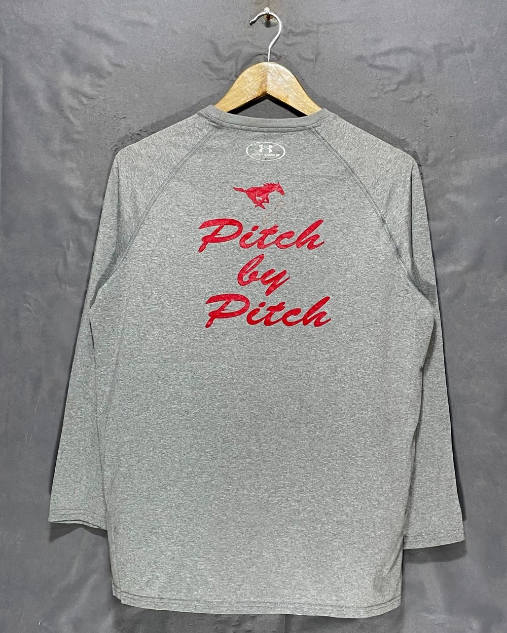 Under Armour Gray Sport T Shirt  For Men Medium