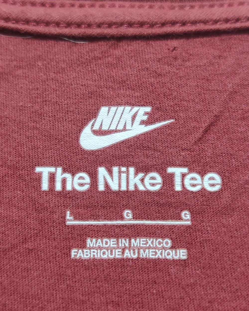 Nike Maroon Sport T Shirt For Women Large