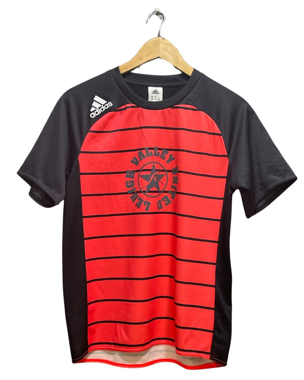 Adidas Pink Sport T shirt For Women Small | ThriftHub.pk