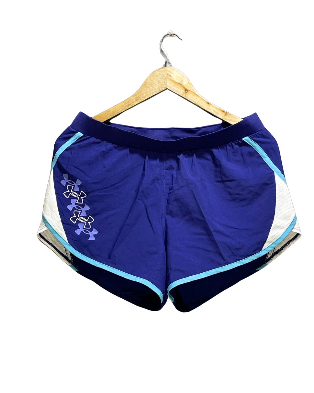 Under Armour Parachute Sport Short For Women M | ThriftHub.pk