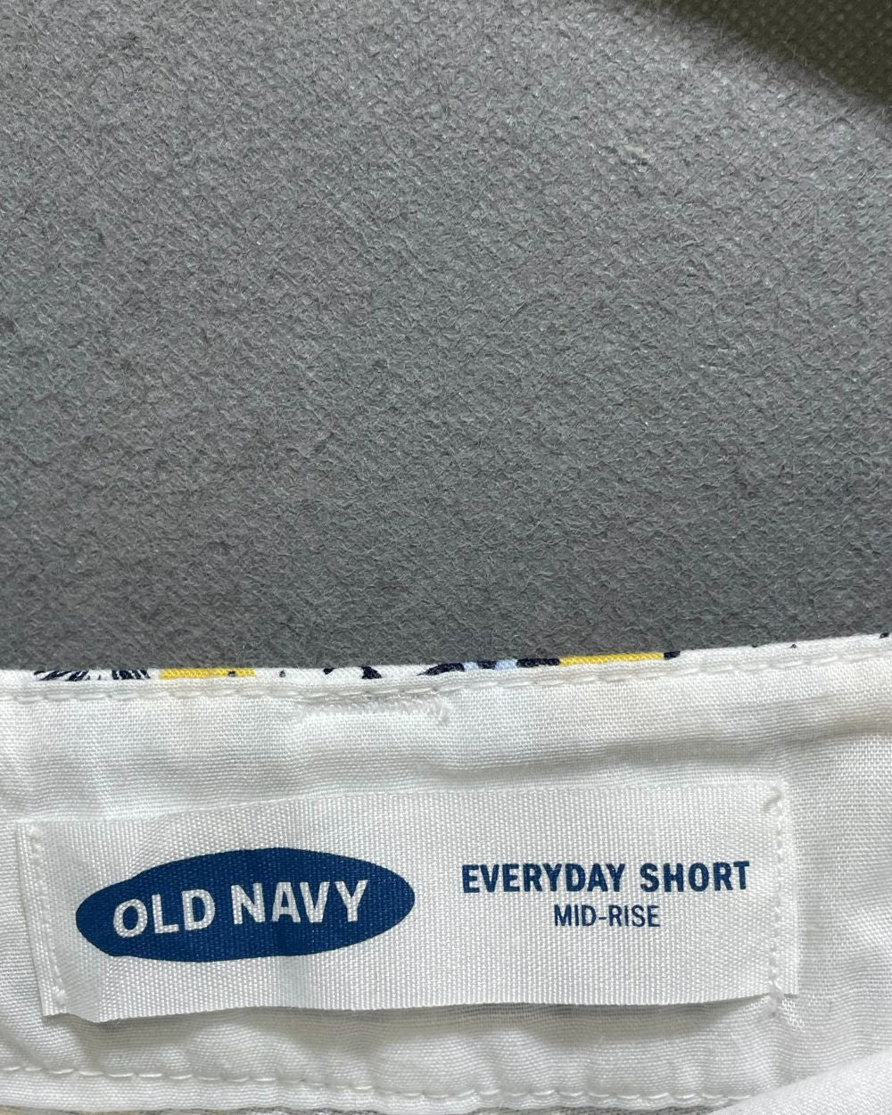 Old Navy White Cotton Short For Women M | ThriftHub.pk