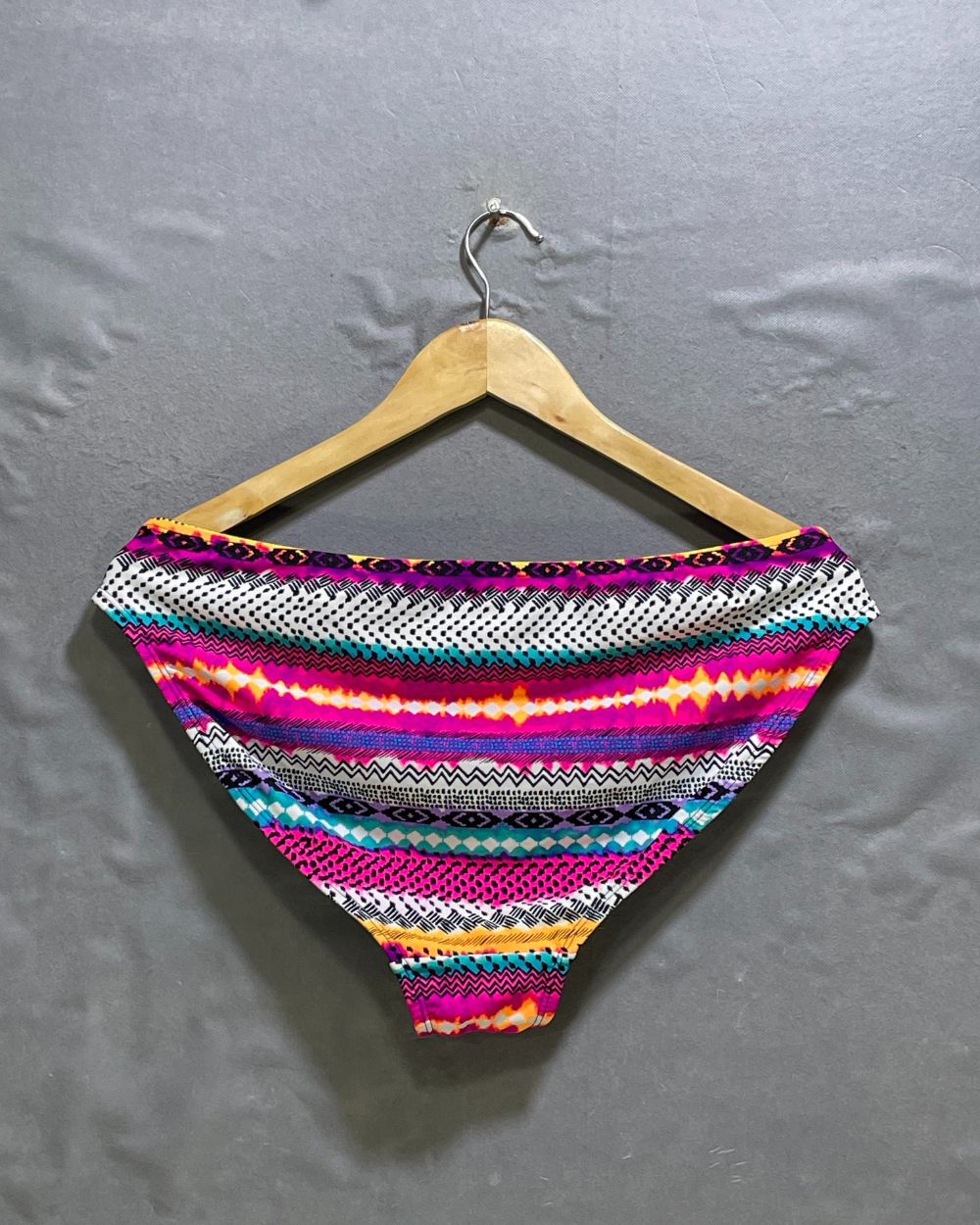 No Boundaries Multi Sport Underwear For Women XL | ThriftHub.pk