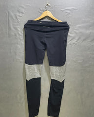 Under Armour Black Sport Tights For Women Medium | ThriftHub.pk