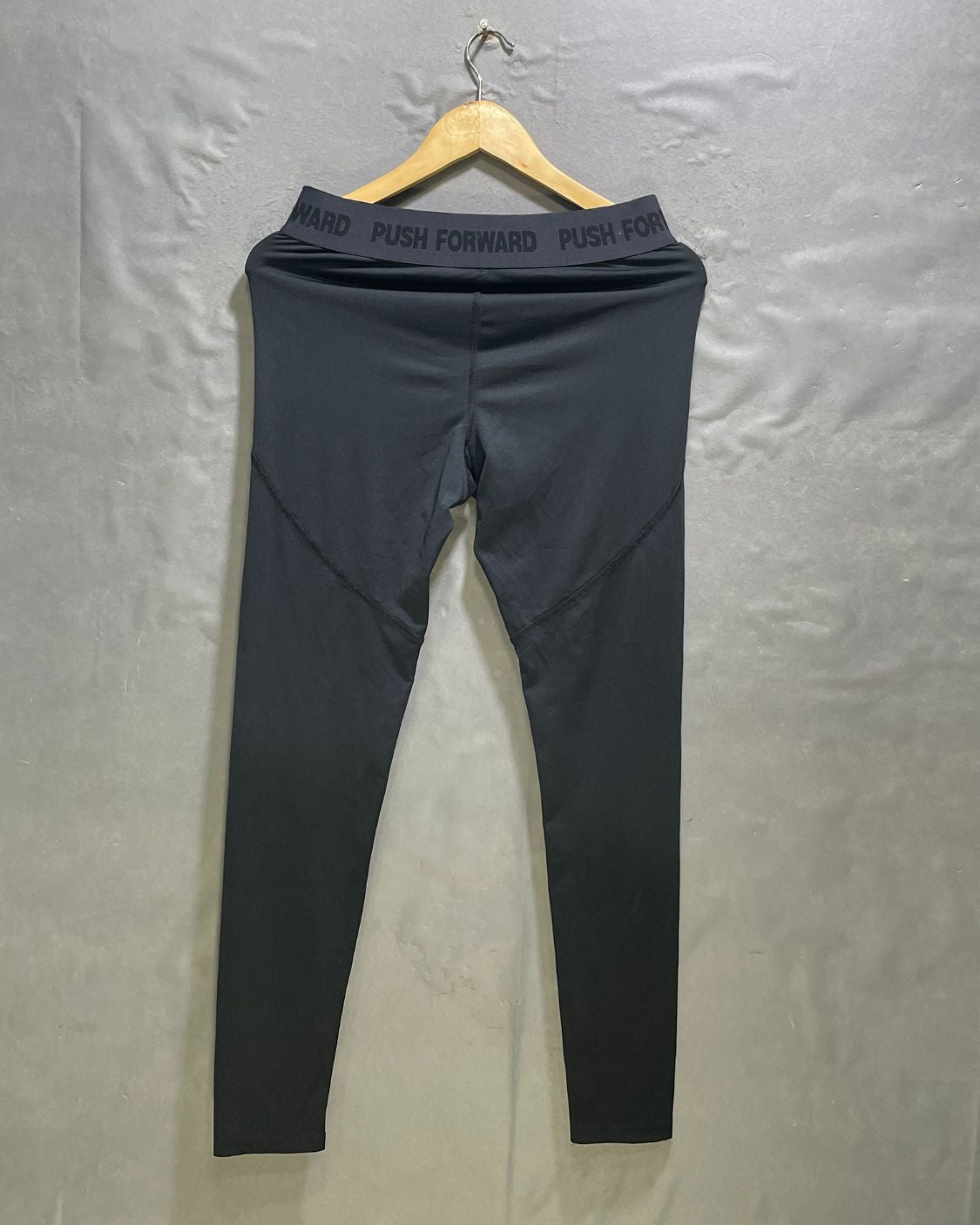 Work Out Black Sport Tights For Women S | ThriftHub.pk