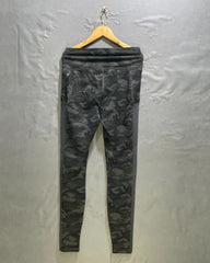 Fabletics Camouflage Sport Tights For Women M | ThriftHub.pk