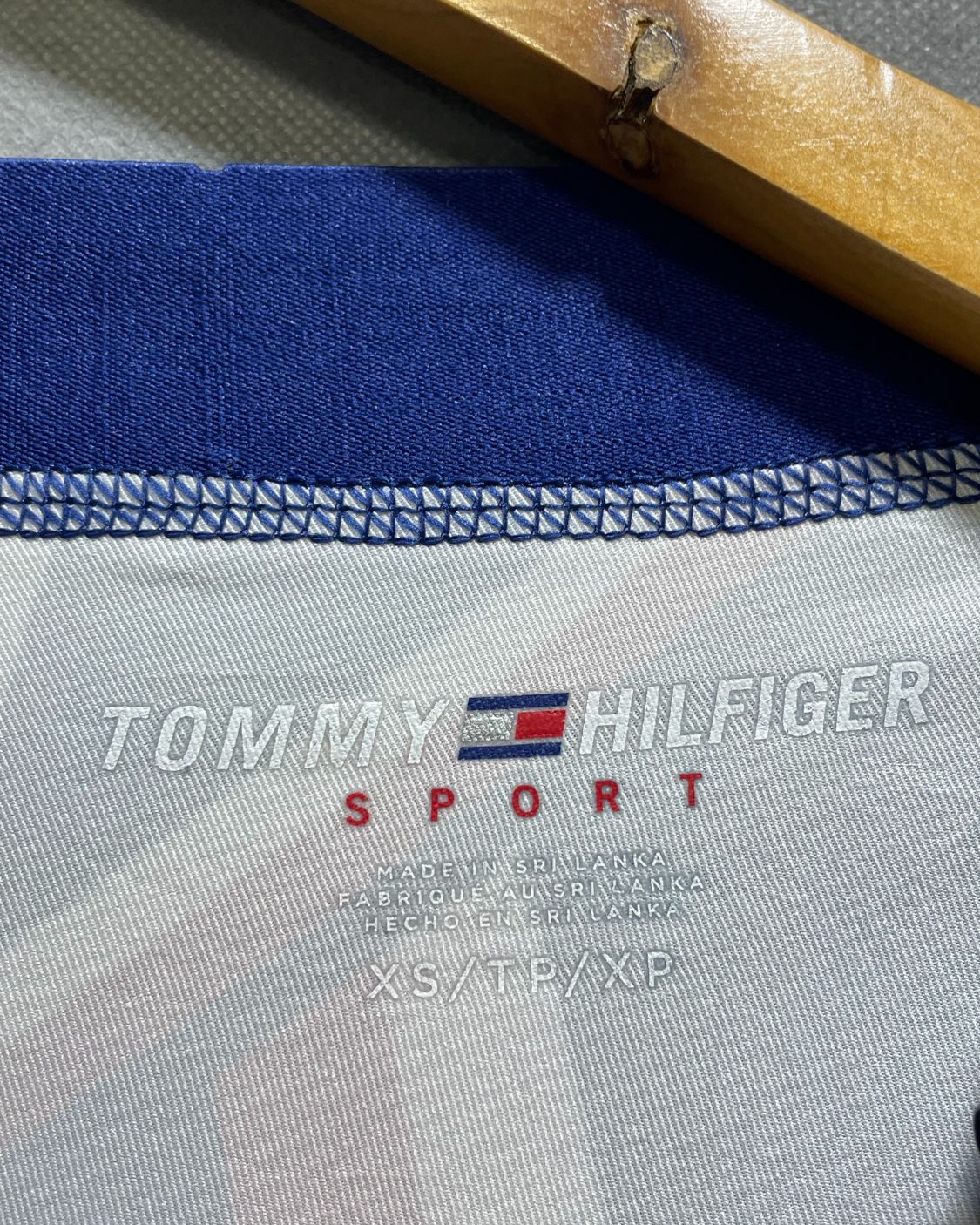 Tommy Hilfiger Blue Sport Tights For Women XS | ThriftHub.pk