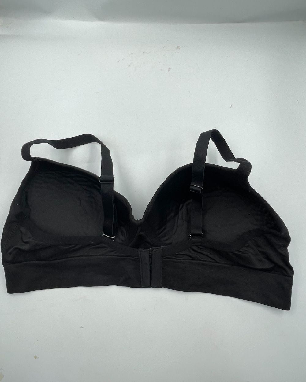 No Boundaries Black Bra For Women XXL | ThriftHub.pk