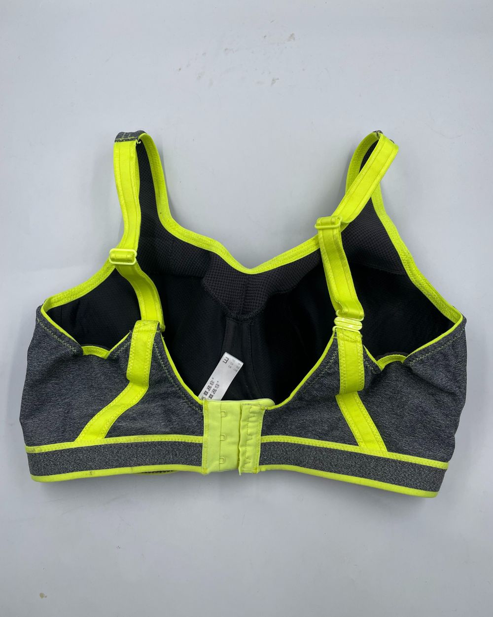 Prima Donna Gray Sport Bra For Women L | ThriftHub.pk