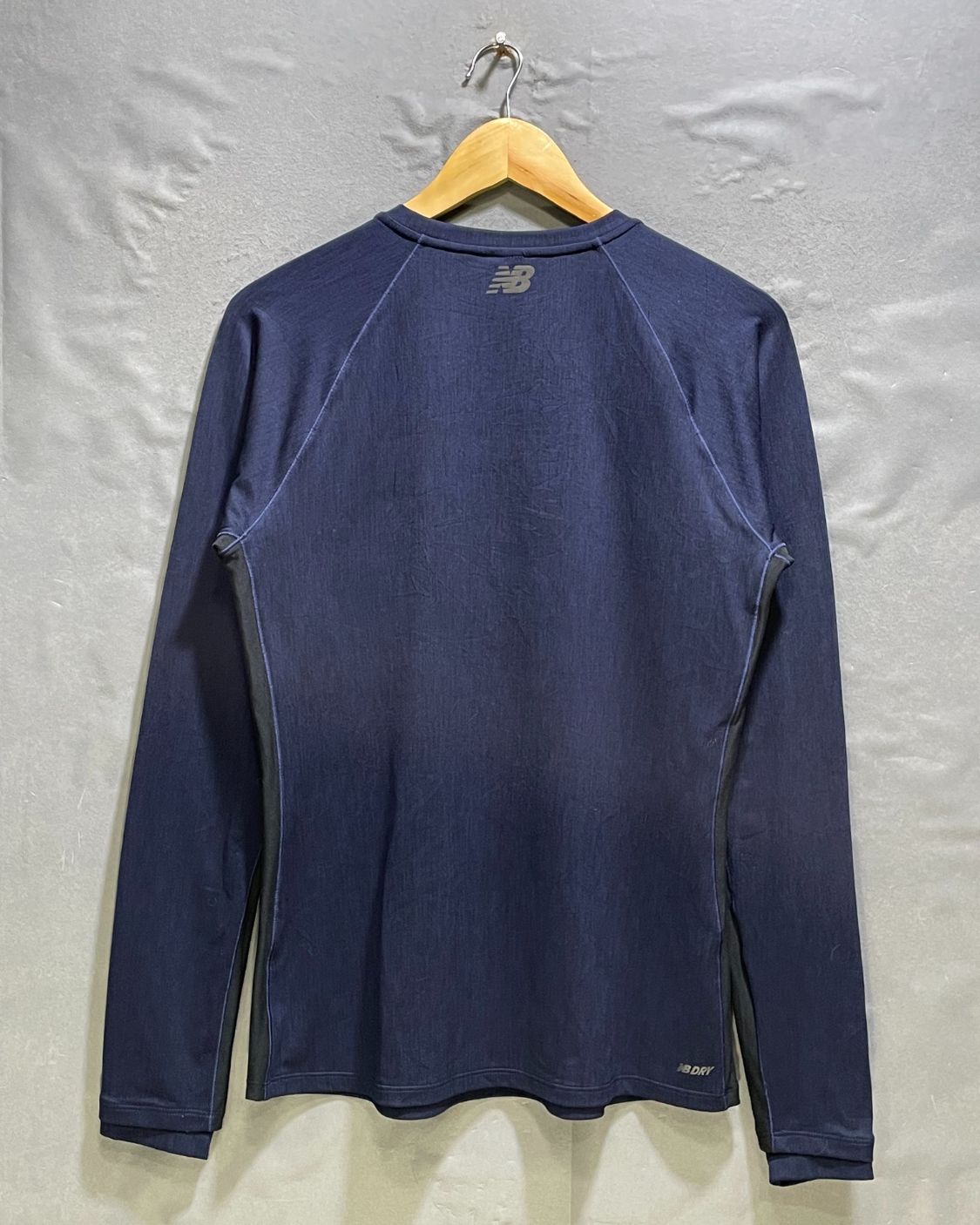 New Balance Blue Sport T shirt For Women L | ThriftHub.pk