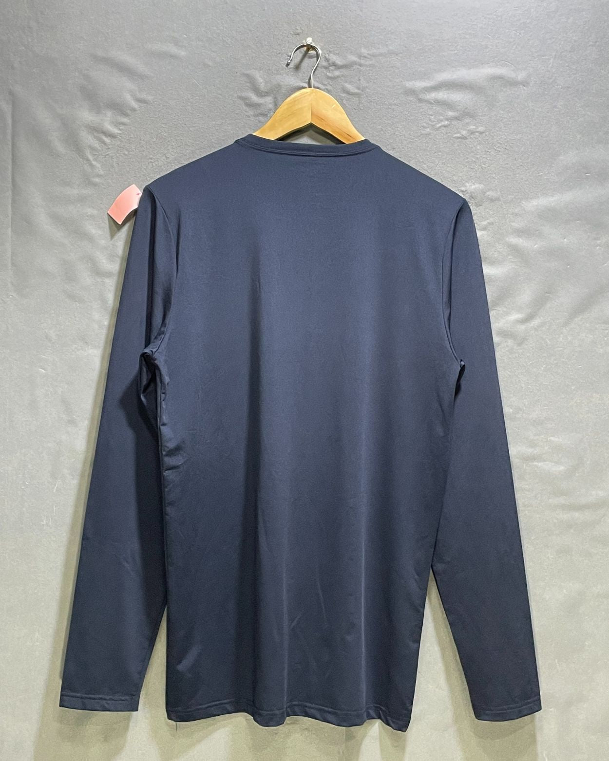 Reebok Blue Sport T shirt For Women M | ThriftHub.pk