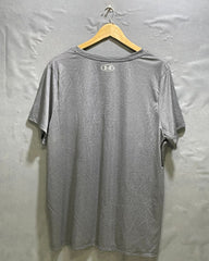 Under Armour Gray Sport T shirt For Women XXL | ThriftHub.pk