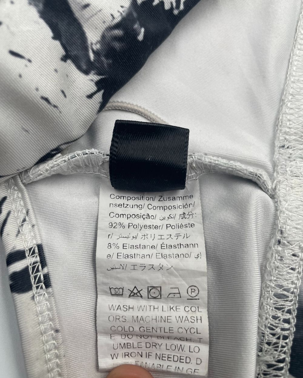 SHEIN White Sport Bra For Women L | ThriftHub.pk