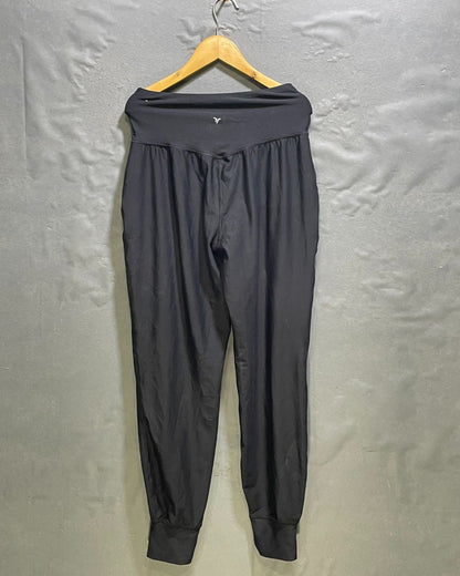 Old Navy Black Sport Tights For Women S | ThriftHub.pk