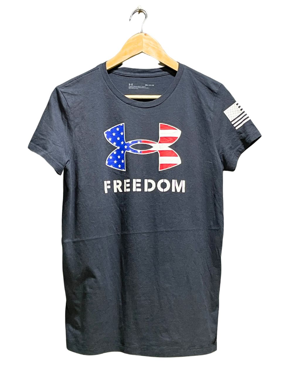 Under Armour Black Cotton T Shirt For Women M | ThriftHub.pk