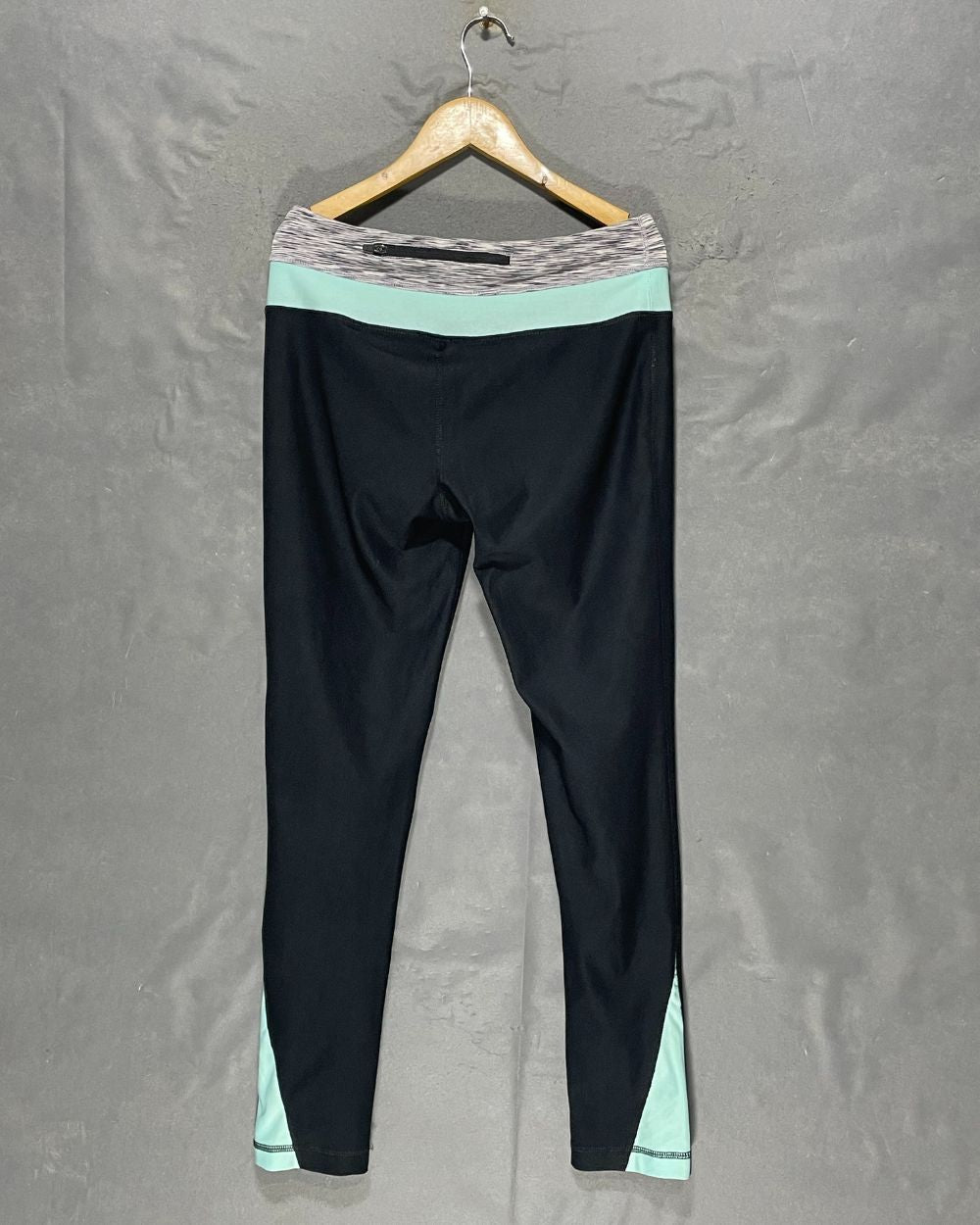 RBX Black Sport Gym Tights For Girls L | ThriftHub.pk