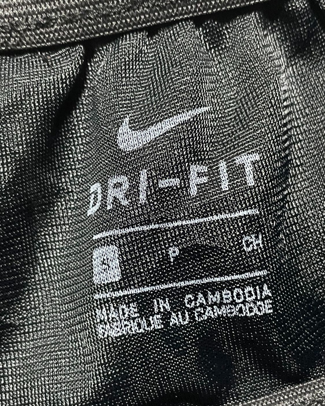 Nike Black Sport Short For Women Medium | ThriftHub.pk