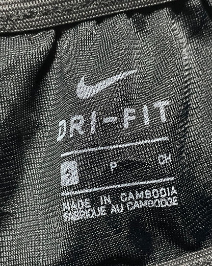 Nike Black Sport Short For Women Medium | ThriftHub.pk