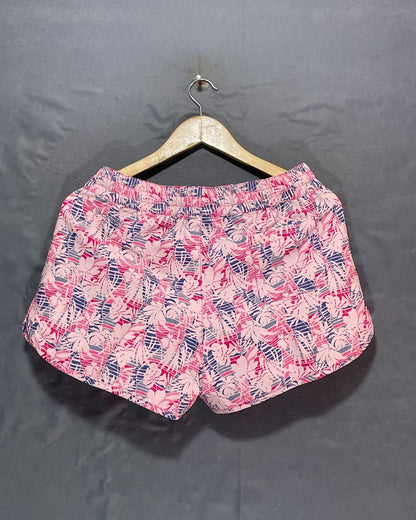 Columbia Pink Sport Short For Women L | ThriftHub.pk