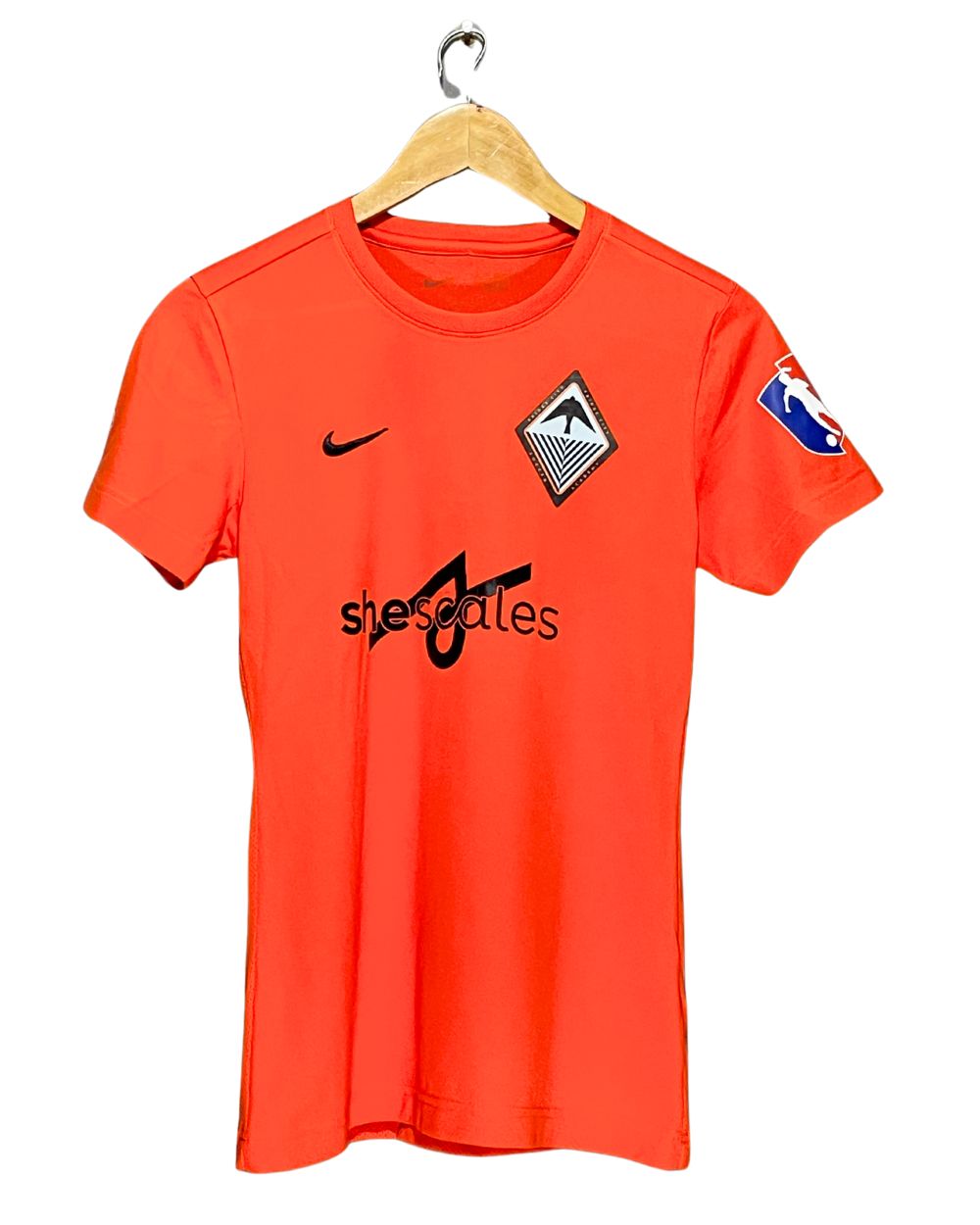 Nike Orange Sport T Shirt For Women XS | ThriftHub.pk