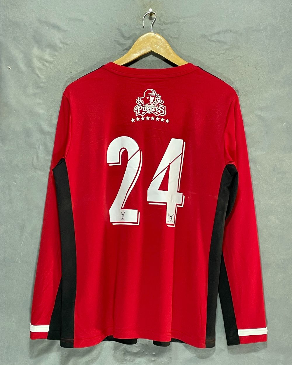 Adidas Red Sport T Shirt For Women L | ThriftHub.pk