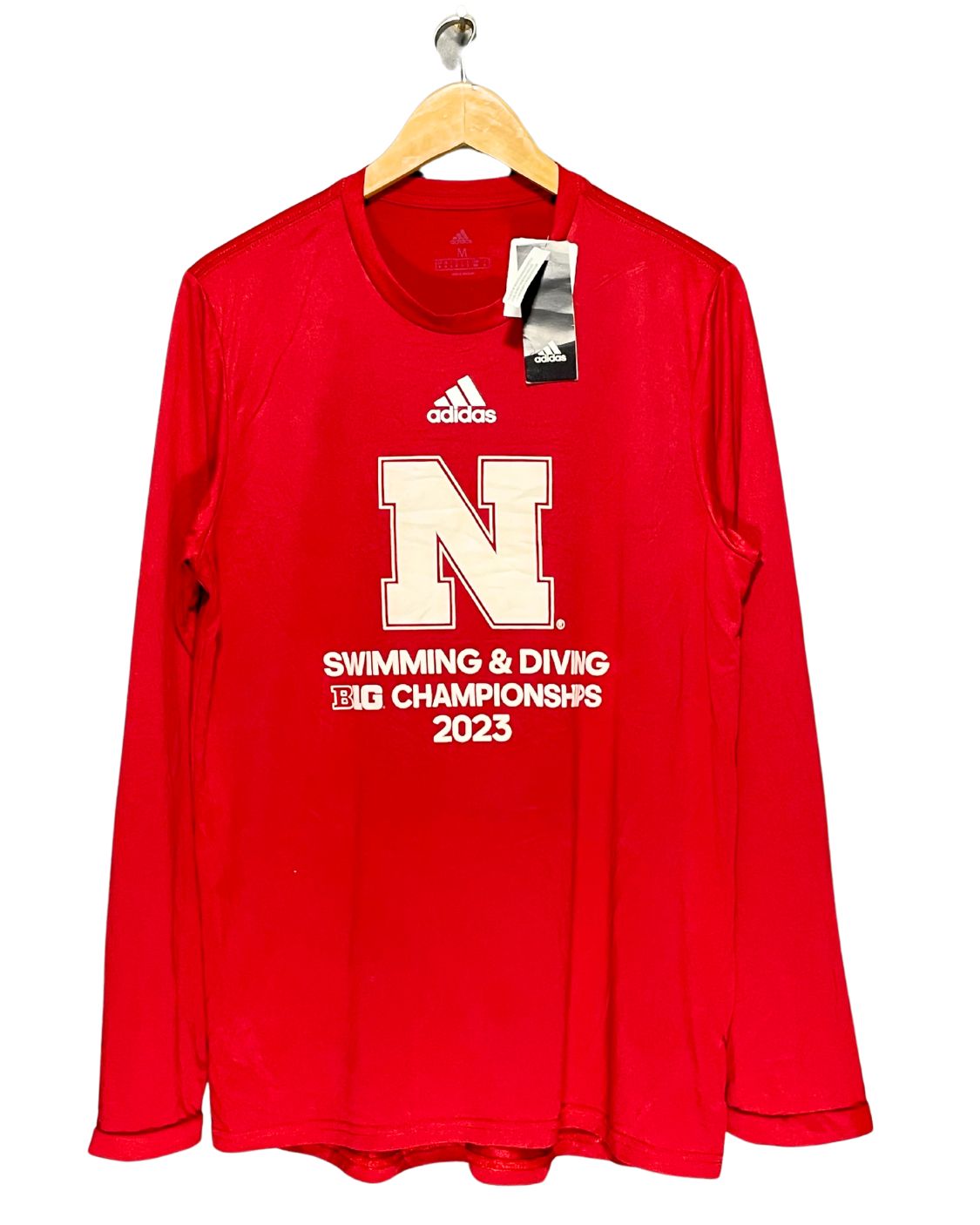 Adidas Red Sport T Shirt For Men M | ThriftHub.pk