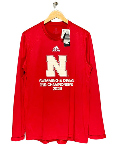 Adidas Red Sport T Shirt For Men M | ThriftHub.pk