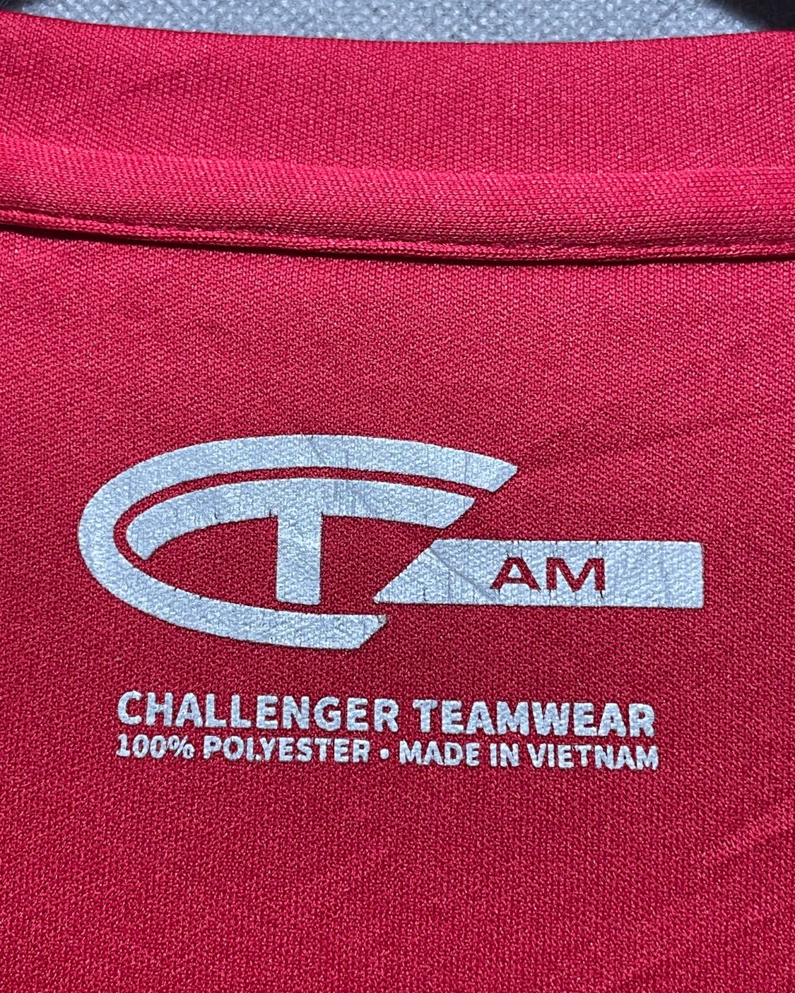 Challenger Teamwear Red Sport T Shirt For Men L | ThriftHub.pk