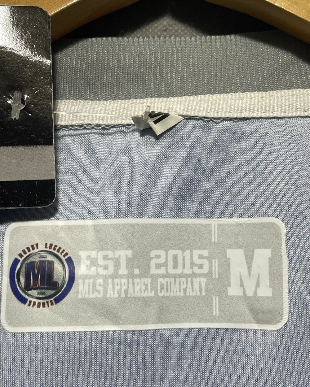 Muddy Locker Blue Sport Vest For Men M | ThriftHub.pk