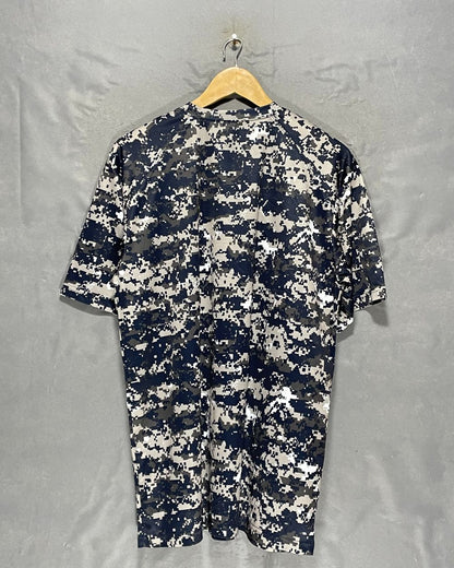 Badger Camouflage Sport T Shirt For Men L | ThriftHub.pk