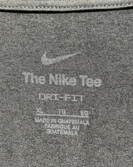 Nike Gray Sport T Shirt For Men XL | ThriftHub.pk