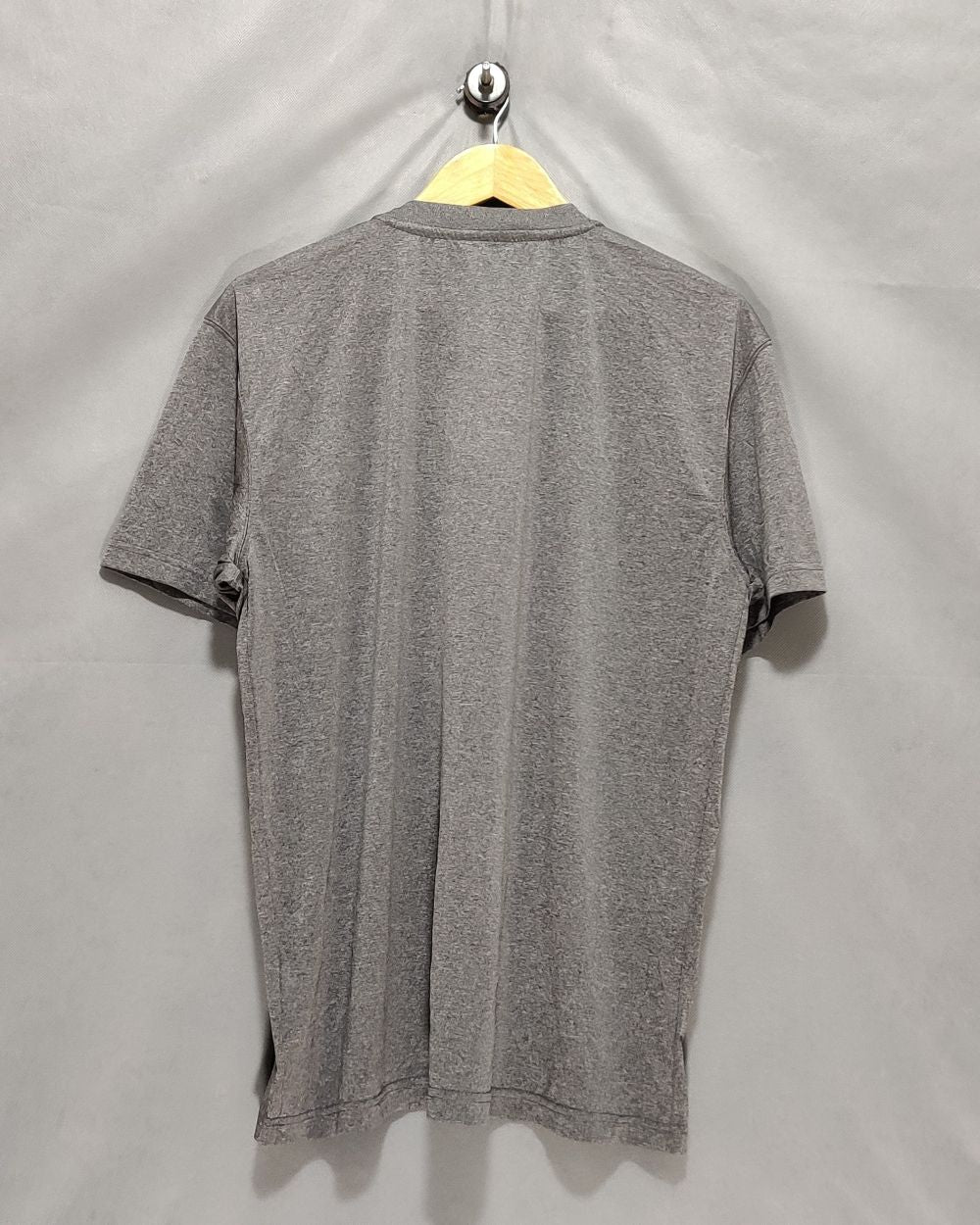Reebok Gray Sport T Shirt  For Men L