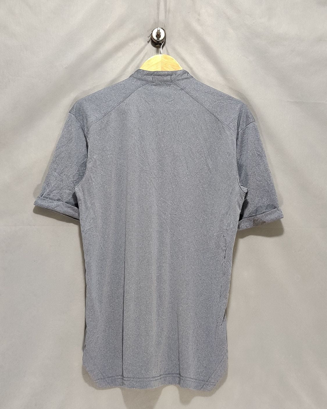 Apparel Collection Gray Sport Polo T Shirt  For Men L
