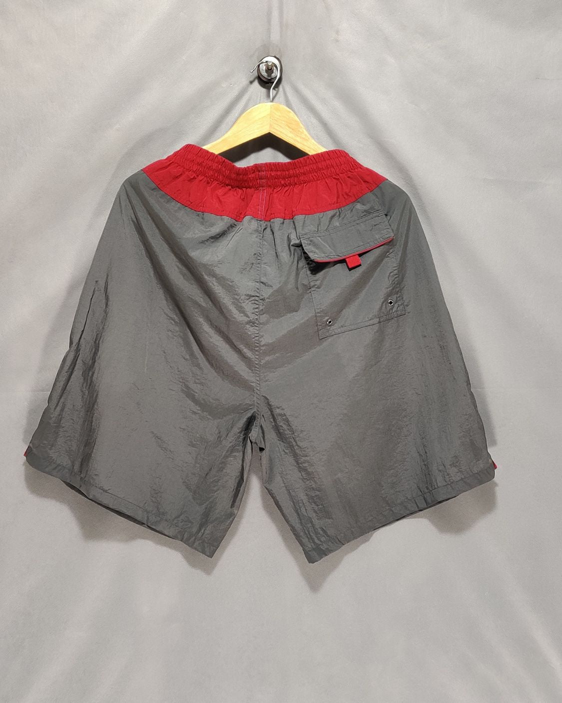 John Blair Gray Parachute Short For Men L