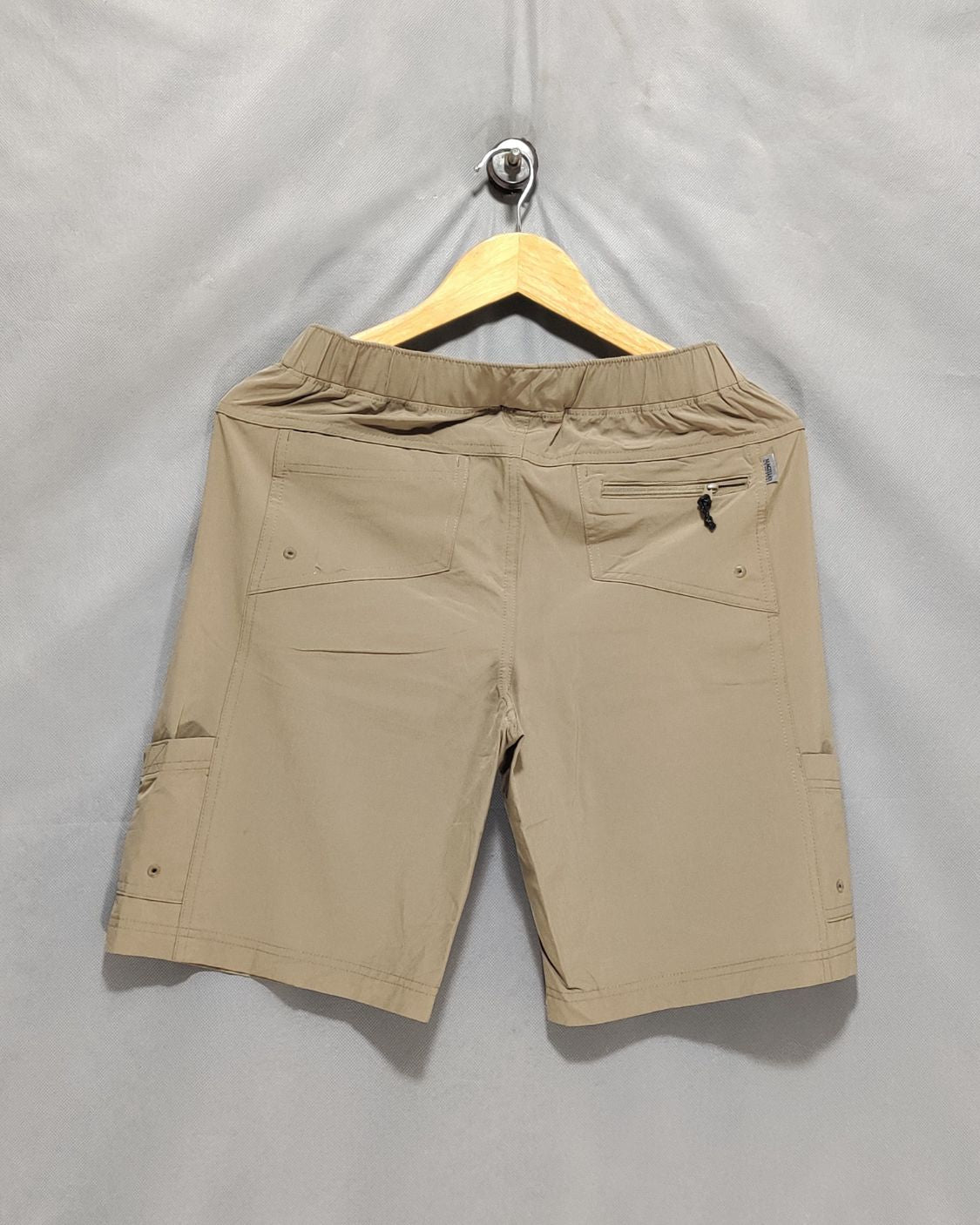 Magellan Khaki Parachute Short For Men M