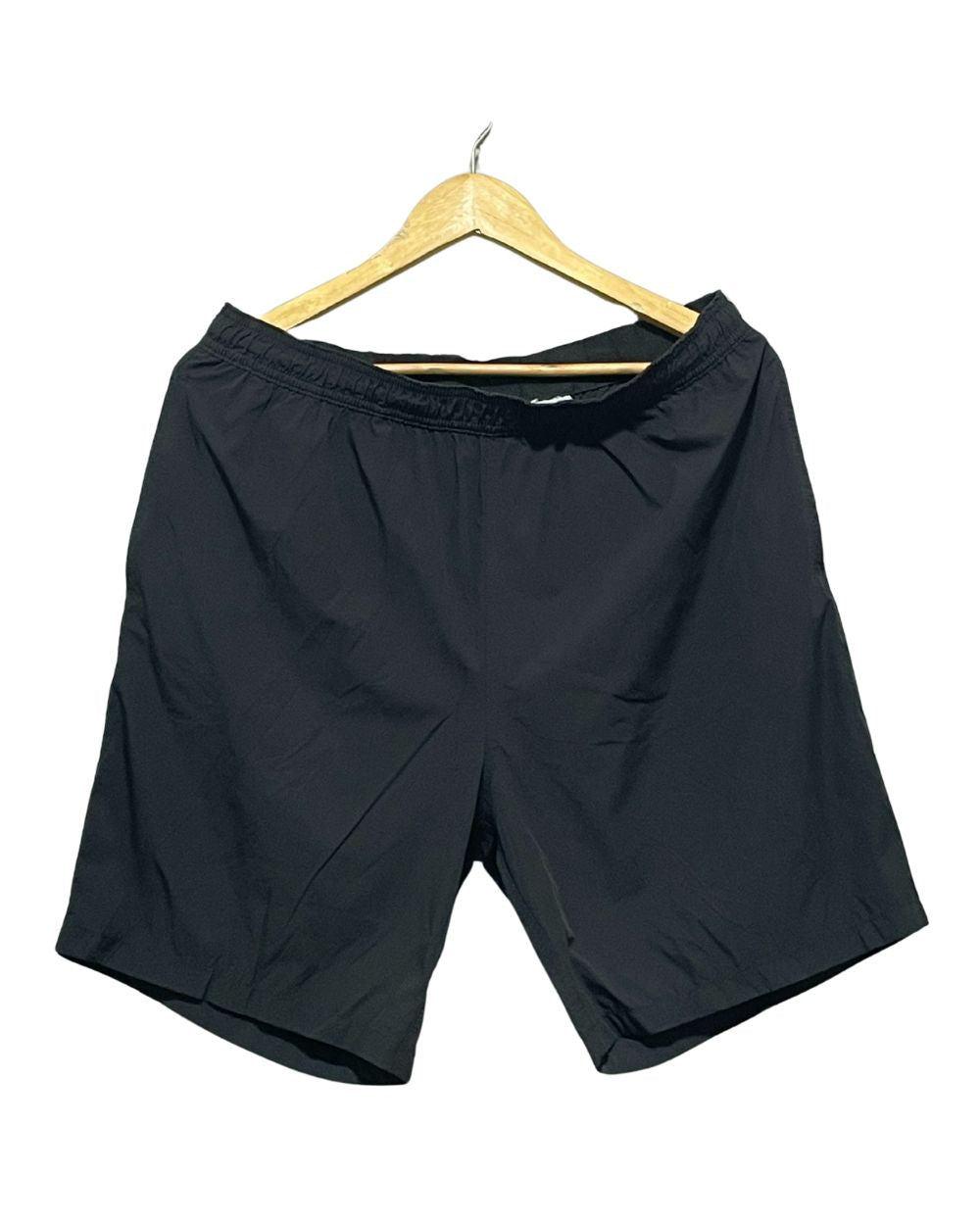 Thrift Hub Black Sport Short For Men L